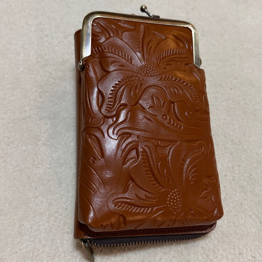 Patricia Nash Brown Tooled Leather Crossbody Zip Wallet/Purse NWT - Picture 6 of 10